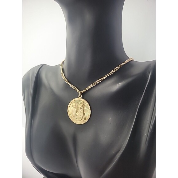 Vintage Necklace Chain Gold Tone Pendant Mother Mary Germany Match Religious - Picture 5 of 14